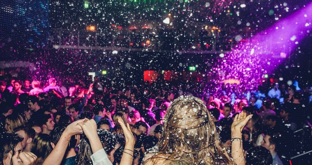 Four Months to Christmas: Time to Lock in Your Event AV
