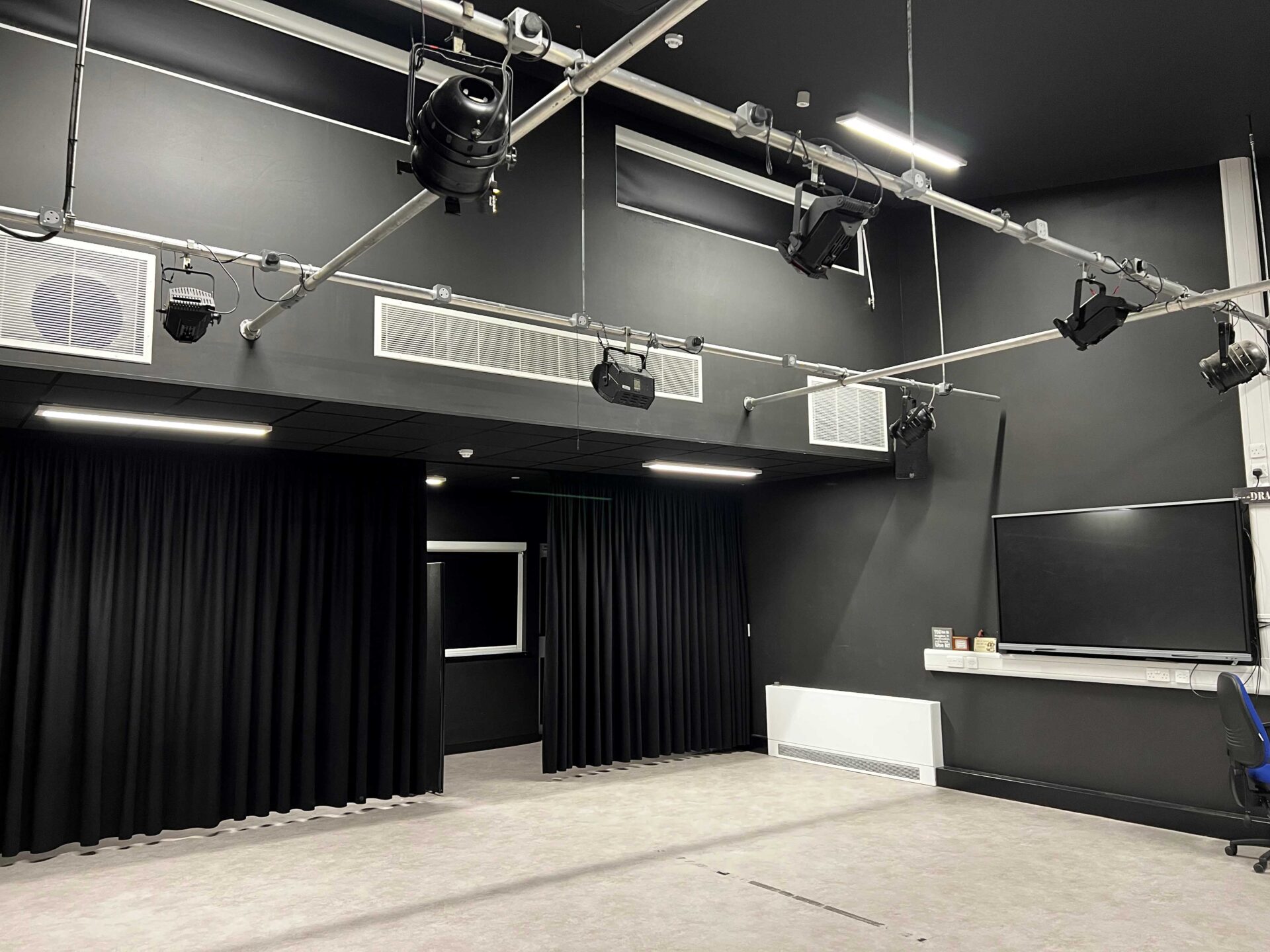 School Drama Room Audio Visual Installation