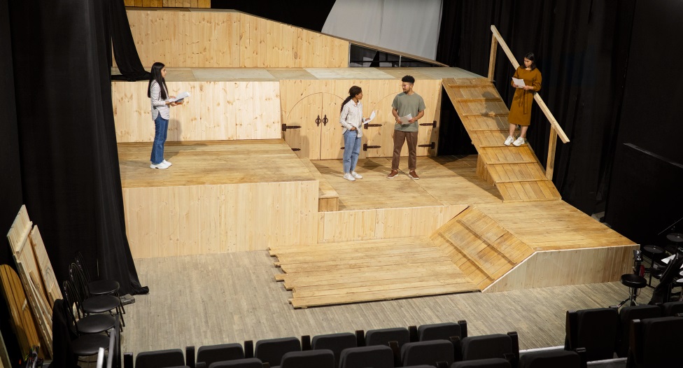 Modular Stage Hire Services UK: Why It's the Best Option for Your Event